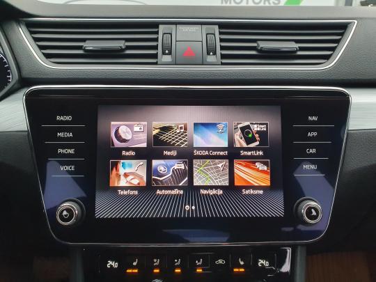 Škoda Superb Combi Ambition