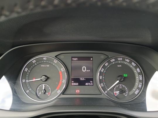Škoda Octavia Ambition Plus.