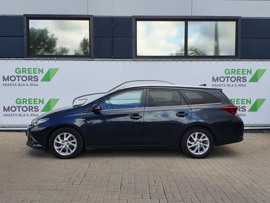 Toyota Auris Combi