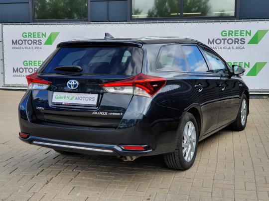 Toyota Auris Combi