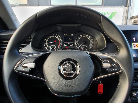 Škoda Kamiq Ambition Plus.