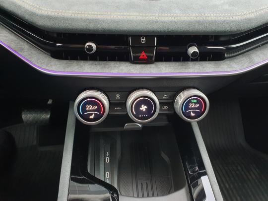 Škoda Superb Selection