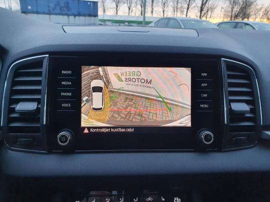 Škoda Karoq Ambition Plus.