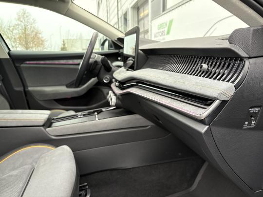 Škoda Superb HB Selection